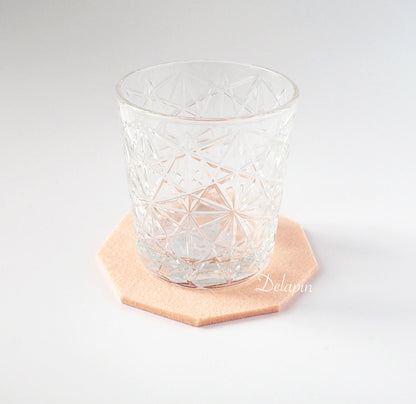 北歐極簡。厚實杯墊 0.5cm 羊毛氈：可隔熱 & 吸水（熱、冷飲皆可使用）